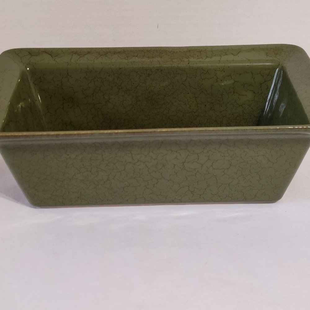 Tastefully Simple Green Stoneware Crackle Pattern Casserole Dish - RARE